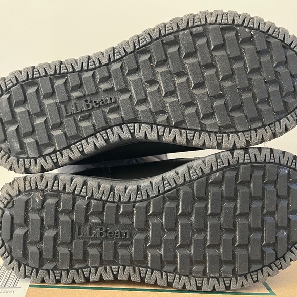 LIKE NEW! LL Bean kids’ winter boots - Picture 4 of 4